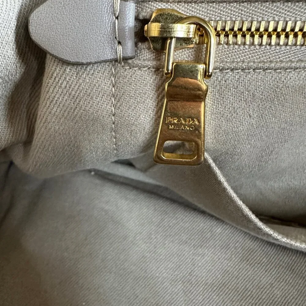 ❌SOLD❌Authentic Prada Canapa Logo/ Enamel Metal Triangle Denim Tote Bag - Picture 10 of 14